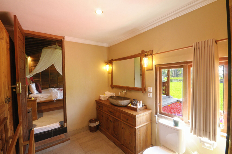Bathroom 3, Pondok Sebatu Eco Lodge, Gianyar