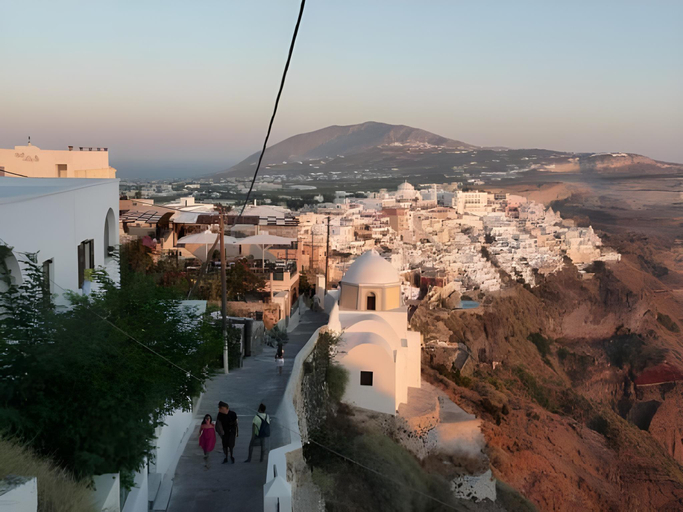 Others 4, Le Petit Greek, South Aegean
