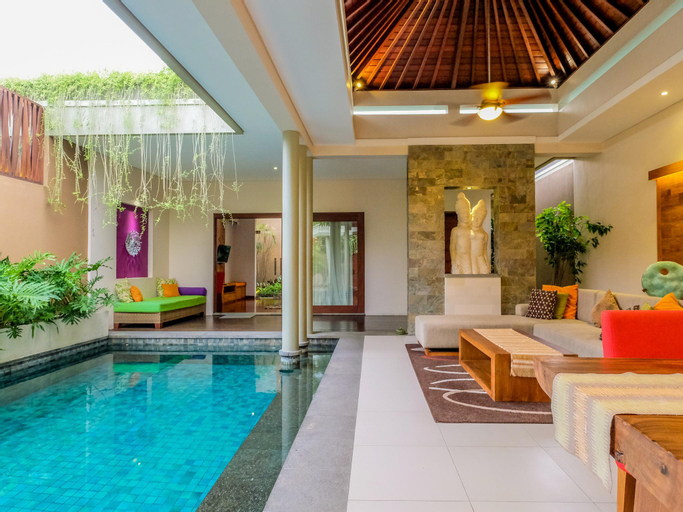 Swimming Pool 10