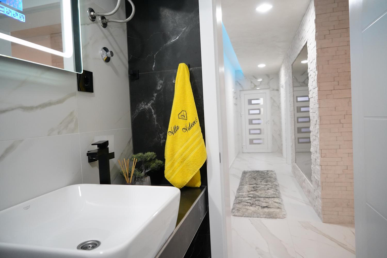 Bathroom 4, Villa Vidovic Banja Luka, Banja Luka