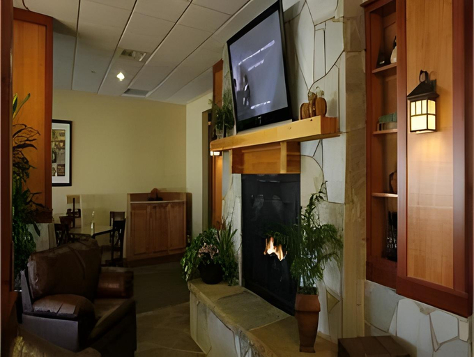 Public Area 3, Holiday Inn Express & Suites CHENEY by IHG, Spokane