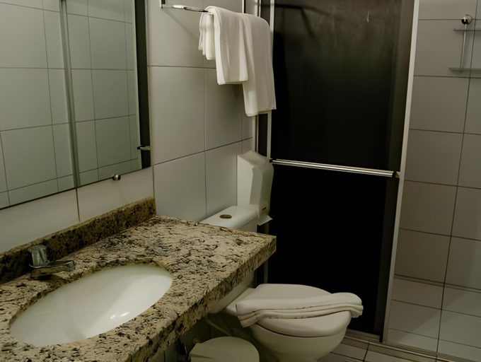 Bathroom 4, Rede Andrade Navegantes, Recife