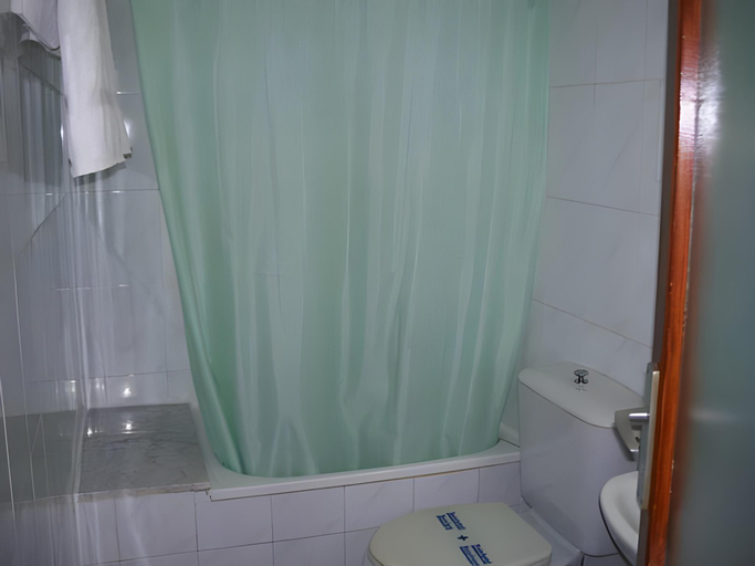 Bathroom, Pension Puerto Rico, Murcia