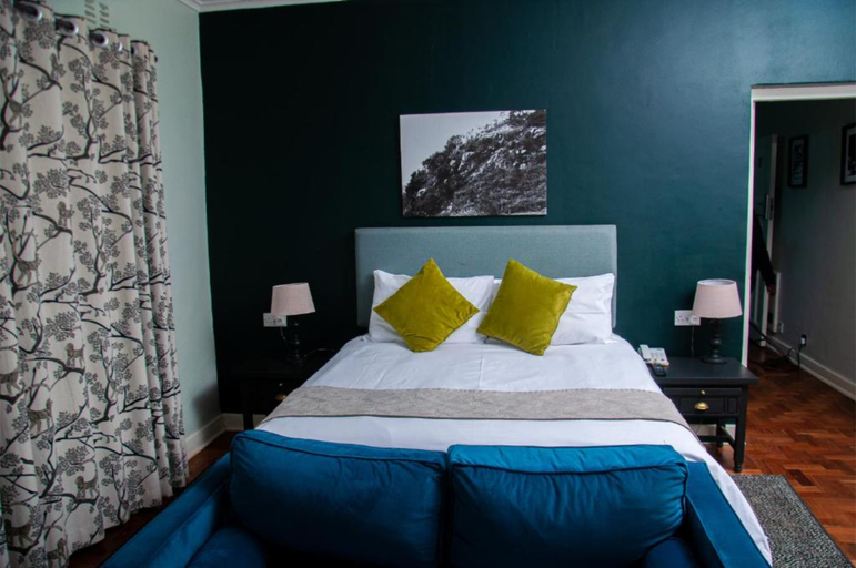 Bedroom 3, Montclair Hotel, Nyanga