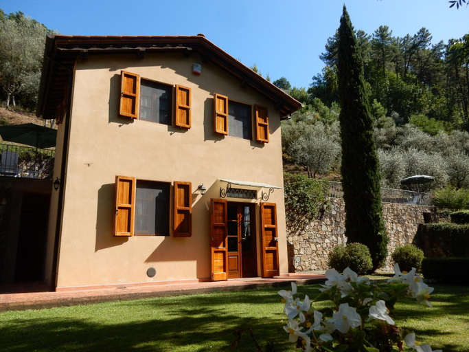 Oliveto Cottage, Lucca