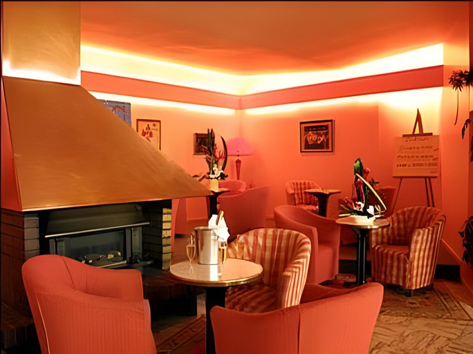 Public Area 2, Grand Hotel du Nord, Haute-Saône