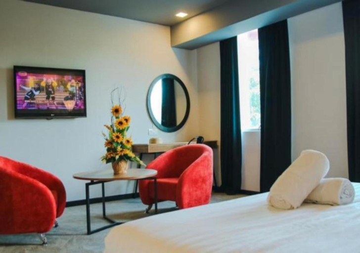 Bedroom 4, Hotel Regal Vista, Kinta