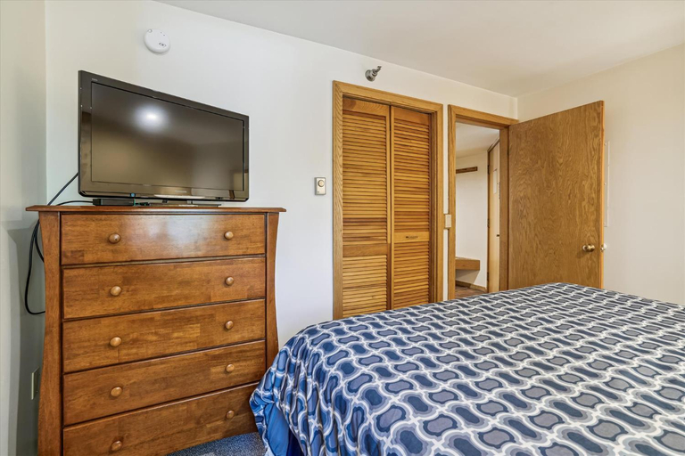 Bedroom 3, Highridge D5 Quaint 1 bedroom Condo, Rutland