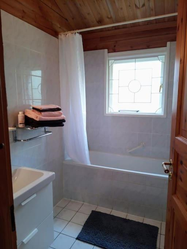 Bathroom 3, Chalet au calme cœur du LOT, Lot