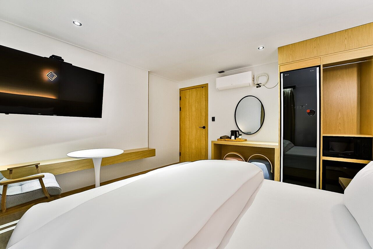 Bedroom 2, Gumi Wonpyeong-dong Number 25, Gumi