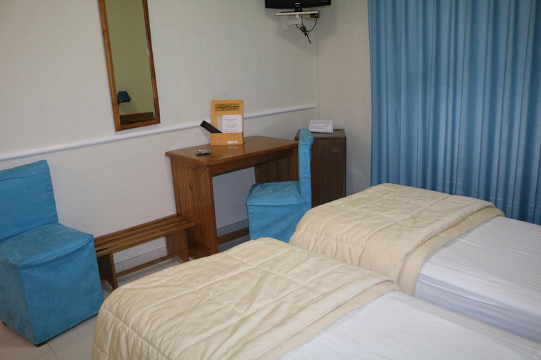 Bedroom 3, Hotel Marinella, Vibo Valentia