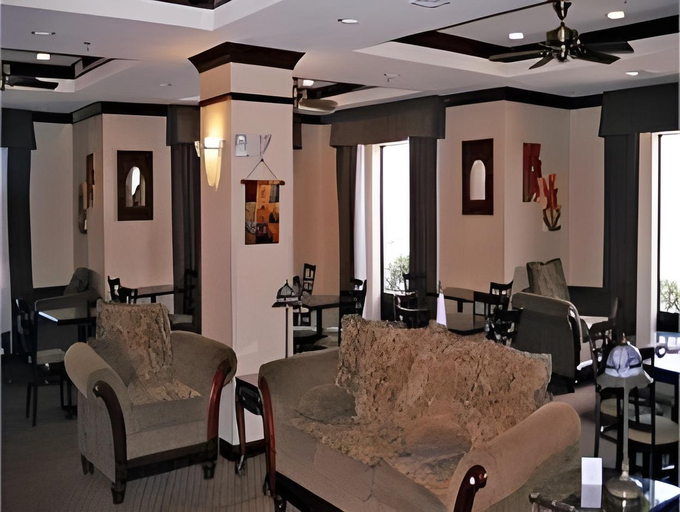 Public Area 2, Holiday Inn Express & Suites CLEVELAND by IHG, Bolivar