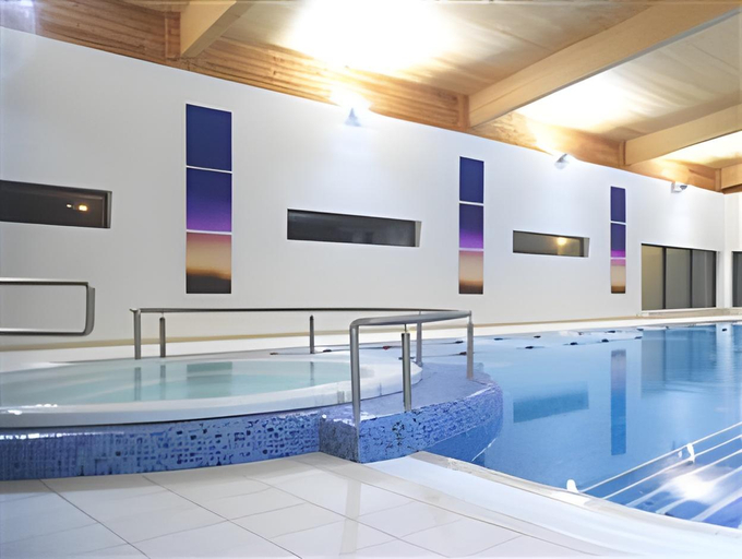 Sport & Beauty 2, The Manor West Hotel & Leisure Club