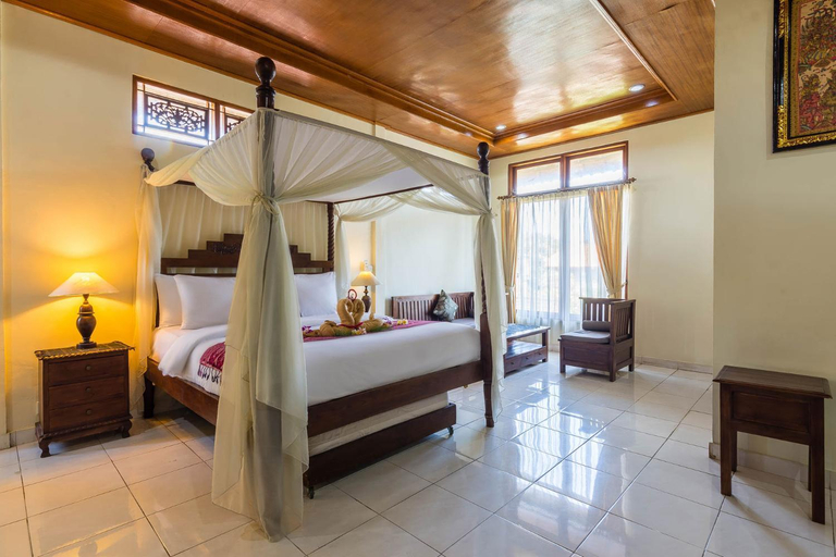 Bedroom 12