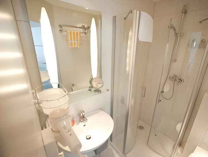 Bathroom 3, Hotel Boving, Ennepe-Ruhr-Kreis