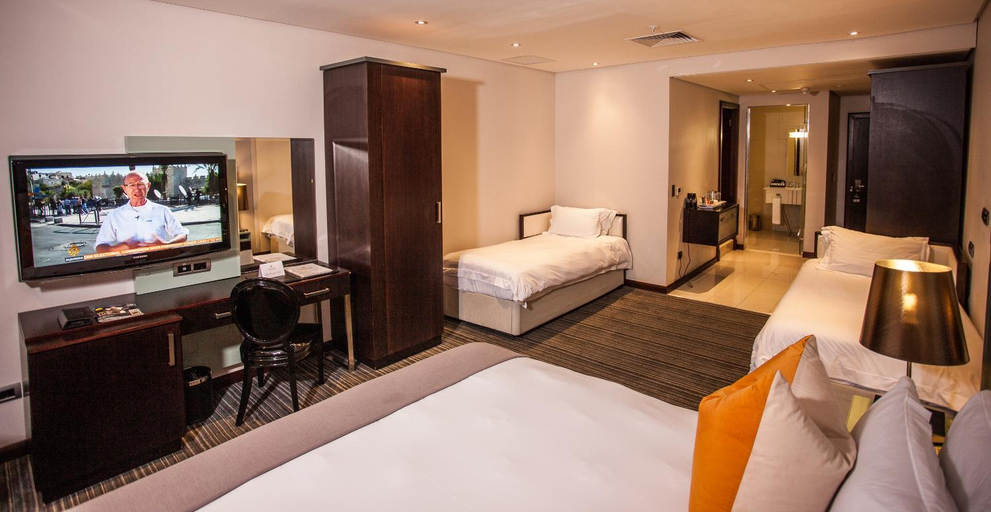 Bedroom 3, Coastlands Umhlanga Hotel And Convention Centre, eThekwini