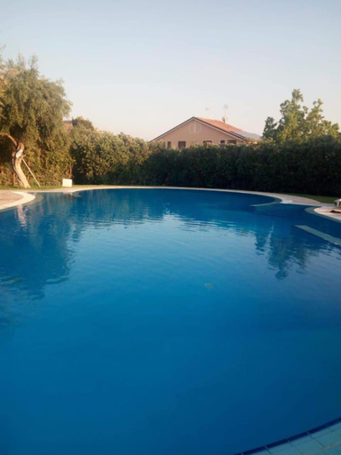 Sport & Beauty 2, Deliziosa Villa a 500 metri dal mare con Piscina, Palermo
