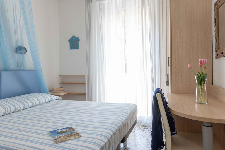 Bedroom 12