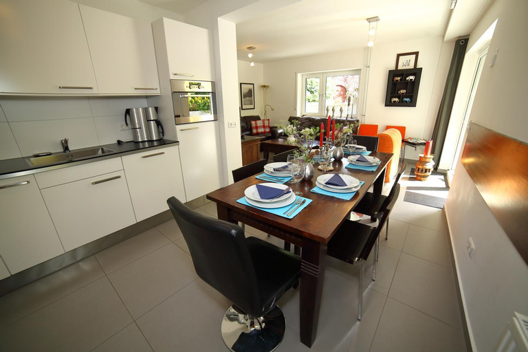 Dining Room 14