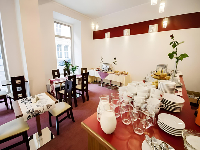 Food & Drinks 5, Yarden Hotel by Artery Hotels, Kraków City