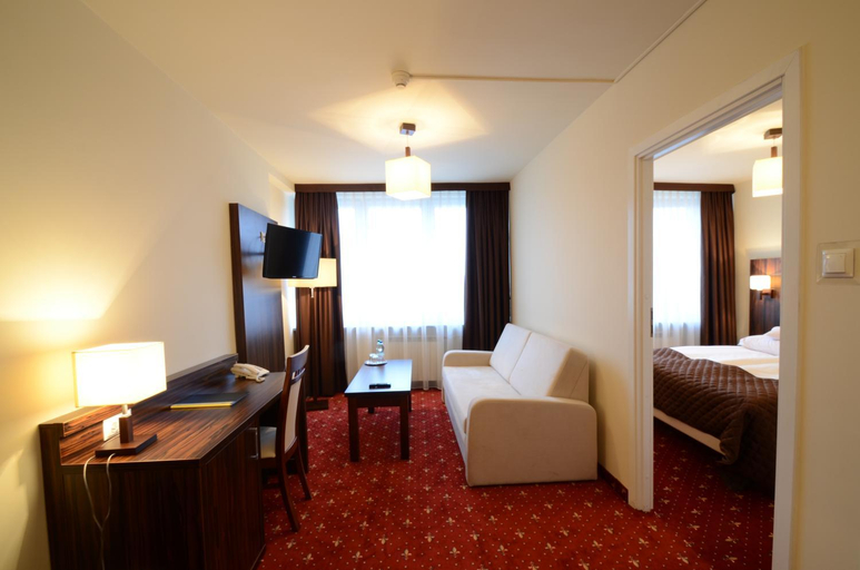 Bedroom, Hotel PZMot, Lublin City