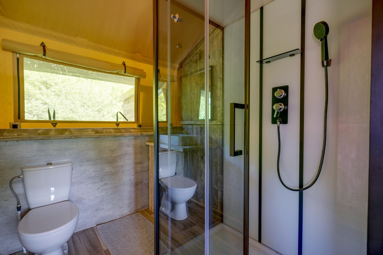Bathroom 4, Sunny Trio, Zeewolde