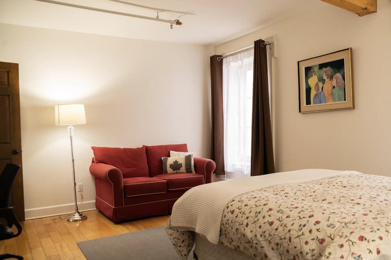 Facilities 4, Royal Dalhousie, Communauté-Urbaine-de-Québec