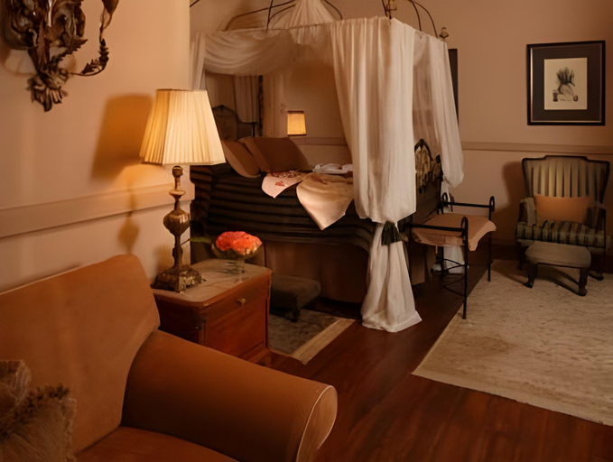 Bedroom 2, Mansion Alcazar, Cuenca