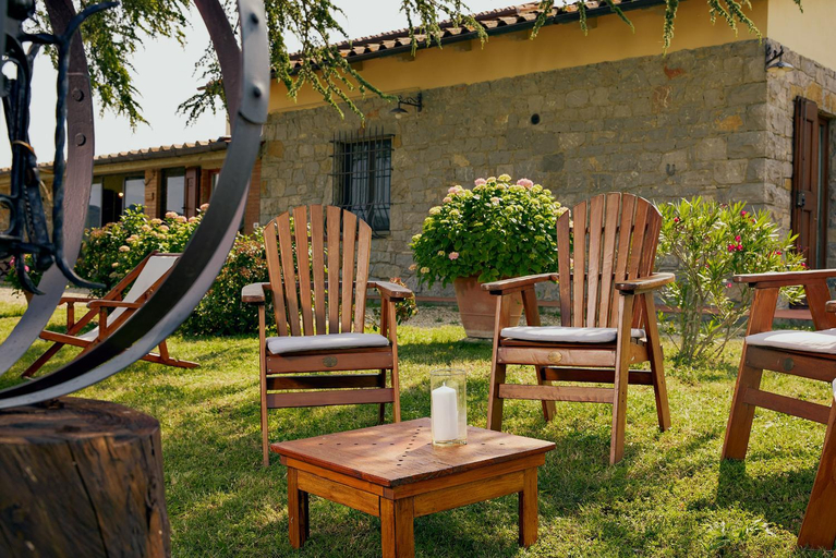 Others 5, Tenuta il Poggetto, Siena
