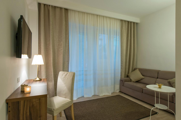 Others 5, Aruna Suites, Rome