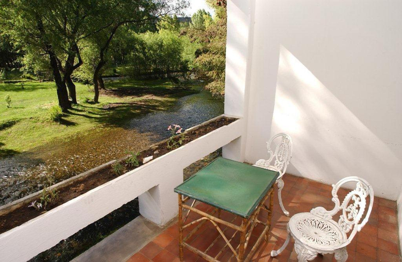 Others 3, Hosteria Chimehuin, Huiliches
