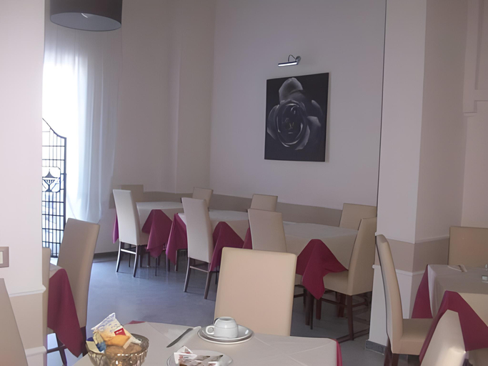 Food & Drinks 5, Hotel La Pace, Lucca