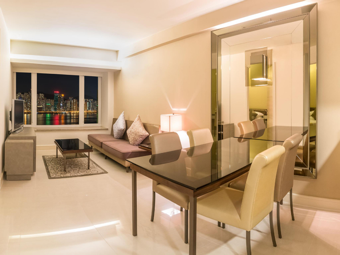 Dining Room 16