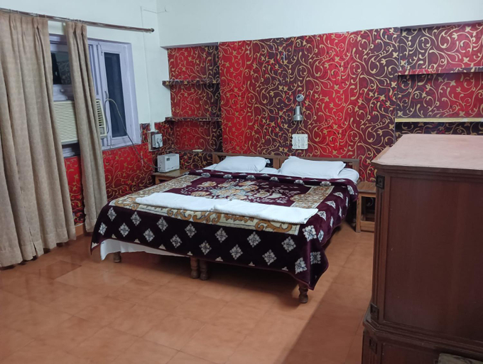 Bedroom 2, Jungle Lodge, Bharatpur