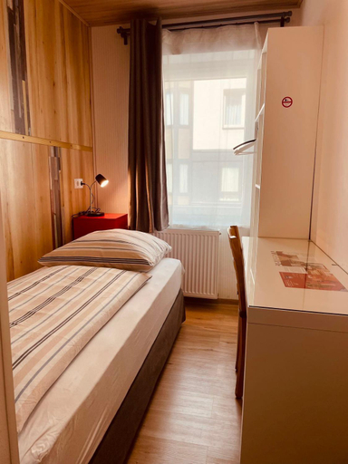 Bedroom 2, Andefu Hotel am Kantpark, Duisburg