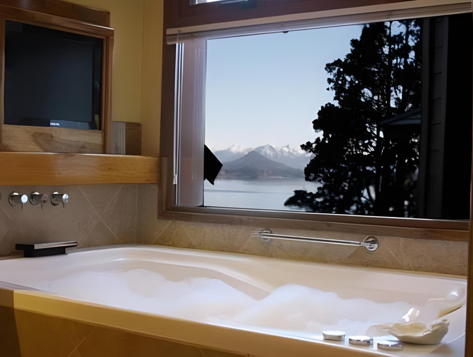 Bathroom 4, Charming Residences & Suites with Private Spa, Bariloche