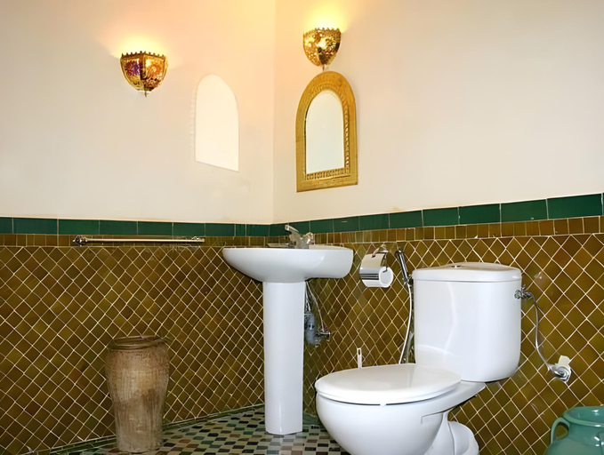 Bathroom 3, Riad Dar Iman, Fès