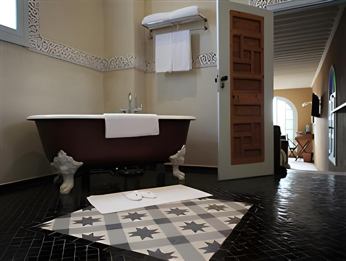 Bathroom 3, L'Alcazar Hotel, Rabat