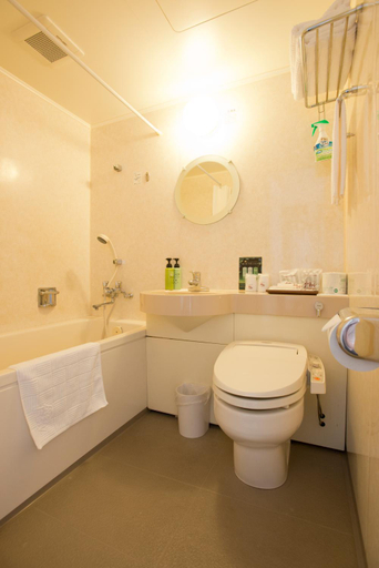 Bathroom 24