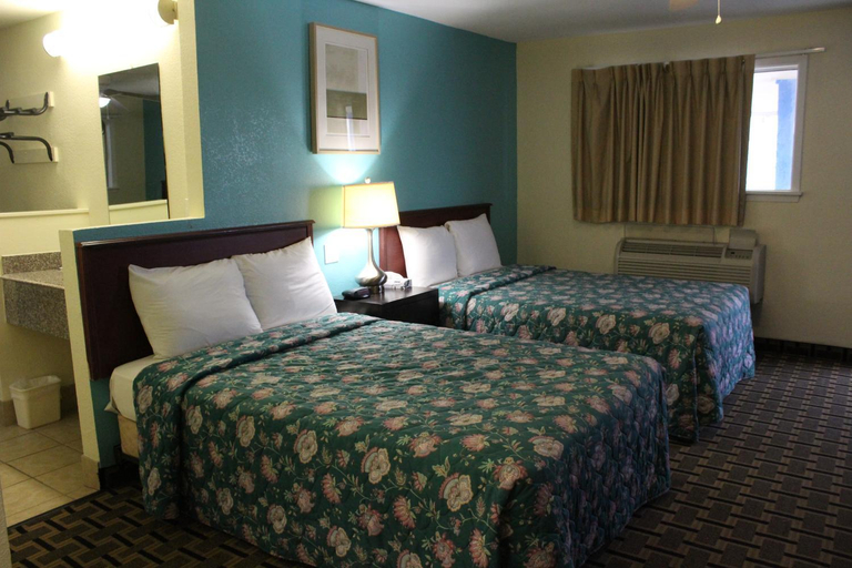 Bedroom 3, American Inn Port O'Connor, Calhoun