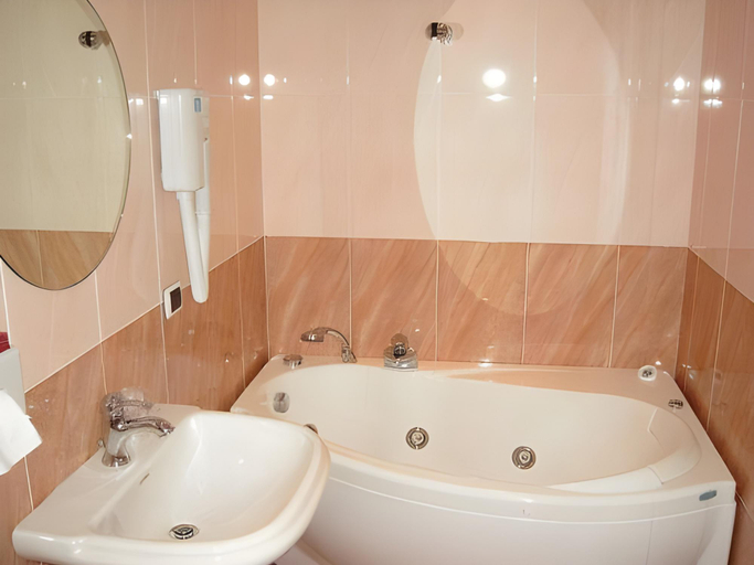Bathroom 4, SIRIOHotel, Novara