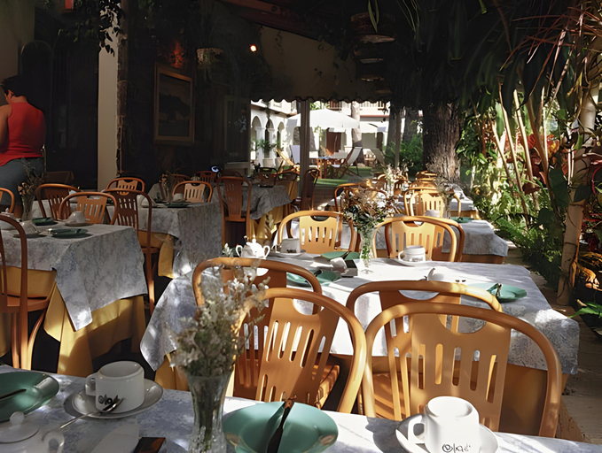 Food & Drinks 5, La Capilla, n.a351