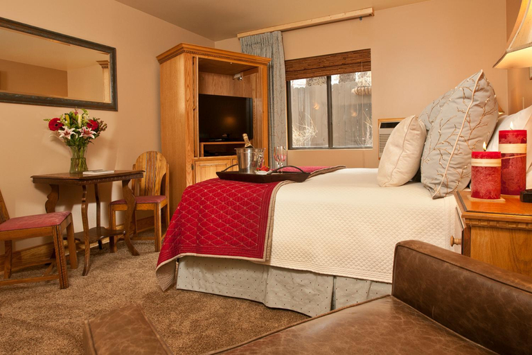 Bedroom, Inn on The Creek, Teton