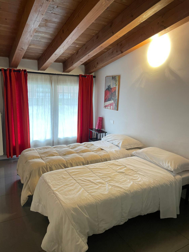 Bedroom 15