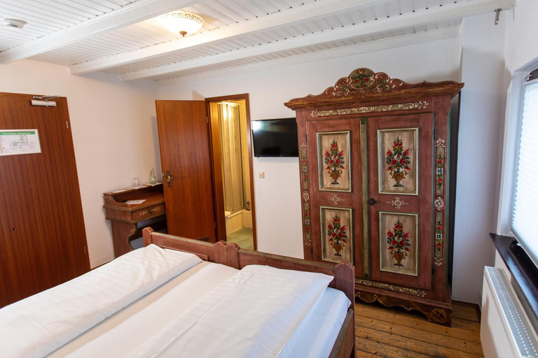 Bedroom 3, Baumberger Rheinterrassen, Mettmann