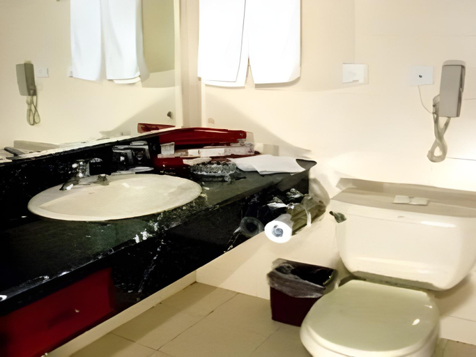 Bathroom 4, Heilongjiang Kunlun Hotel, Harbin