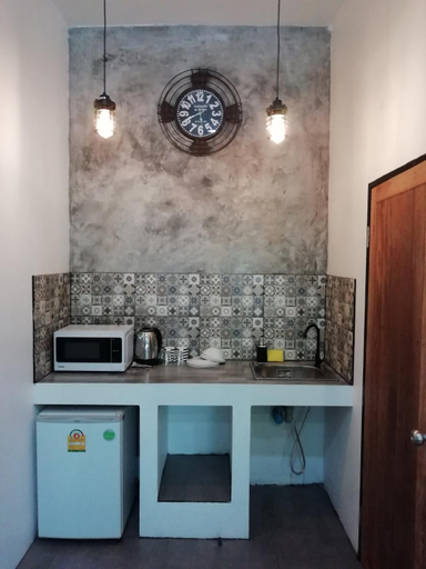 Dining Room 15