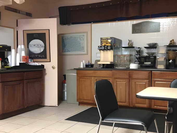 Food & Drinks 4, Windsor Inn Motel, Mohave