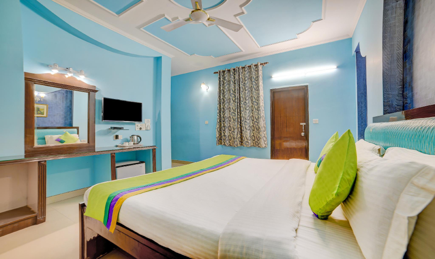 Bedroom 13