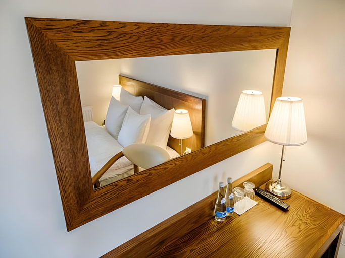 Bedroom 3, Yarden Hotel by Artery Hotels, Kraków City